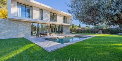 5 room  Villa for sale in Aix-en-Provence, France
