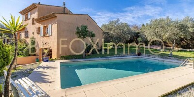 5 room  Villa for sale in Valbonne, France