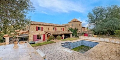6 room  Villa for sale in Fuveau, France