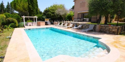 4 bedroom  Villa for sale in Mougins, France