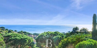 6 room  Villa for sale in Sainte-Maxime, French Riviera