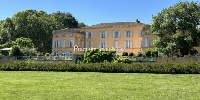 12 bedroom  Villa for sale in Aix-en-Provence, France