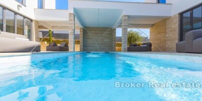 Villa for sale in Zadar