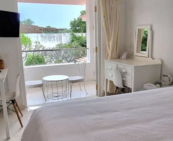 KadalTheBeachHouse Avatar Bg