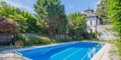 5 room  Apartment for sale in Verbania, Piedmont