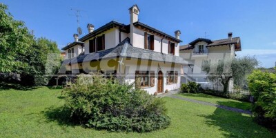 4 room  Villa for sale in Via Montecucco, 13, Brescia, Provincia di Brescia, Lombardy