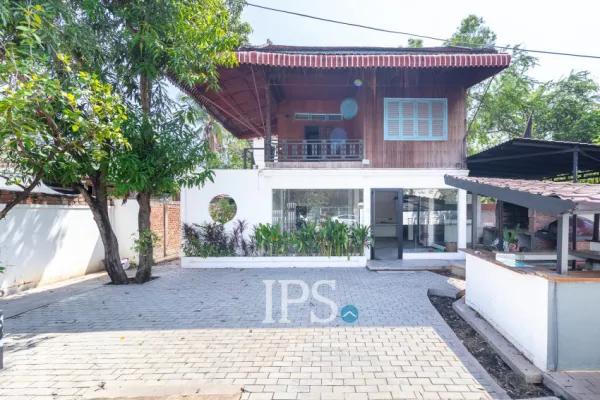 IPS Cambodia Avatar Bg