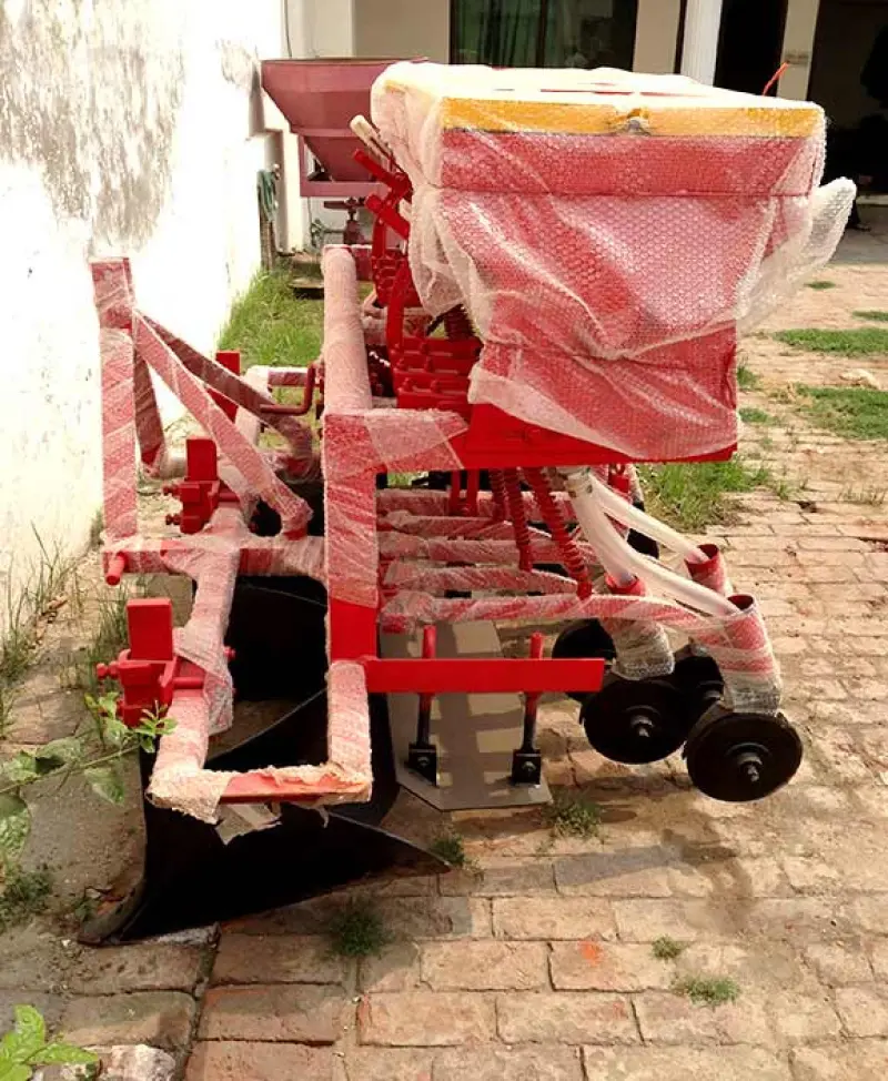 Massey Ferguson Sierra Le Avatar Bg