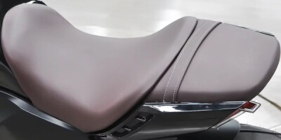 Мотоцикл с бензином 650 куб.