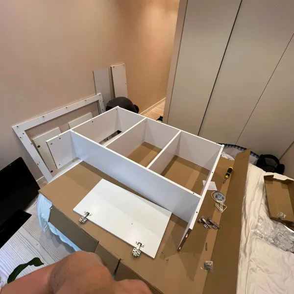 The Kensington Handyman Avatar Bg