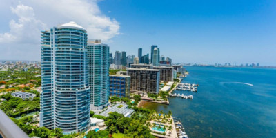Photo of Luxury apartment complex for sale in Miami, Florida-medium-4