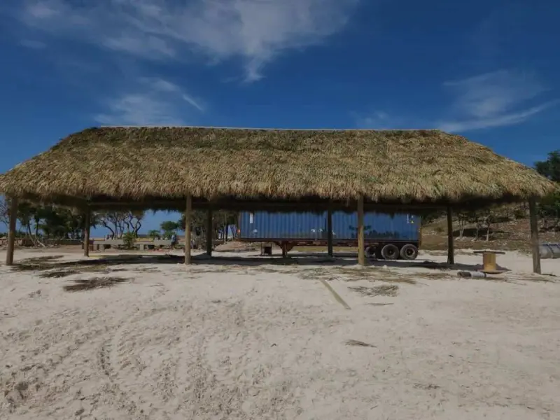 Tiki Huts Custom Design Avatar Bg