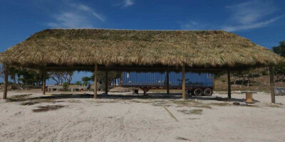 Construct Tiki Hut Miami Tikihutscustomdesign com
