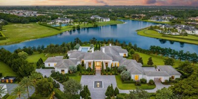 6 bedroom  Villa for sale in Delray Beach, United States