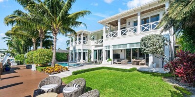 Villa for sale in Lighthouse PT, Florida