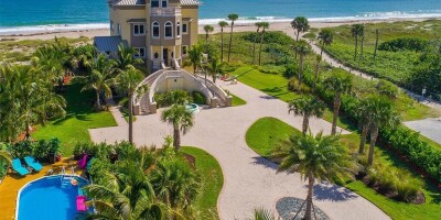 10 bedroom  Villa for sale in Hutchinson Island South, Florida