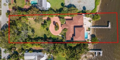 Villa for sale in Lake Worth, Florida
