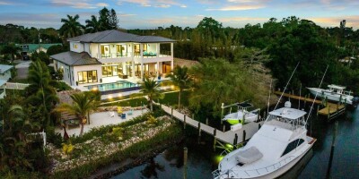 Villa for sale in Palm City, United States