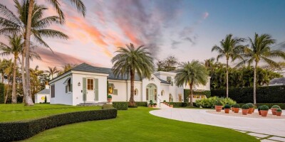 3 bedroom  Villa for sale in Palm Beach, Florida