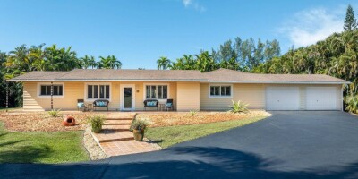 5 bedroom  Villa for sale in Southwest Ranches, United States