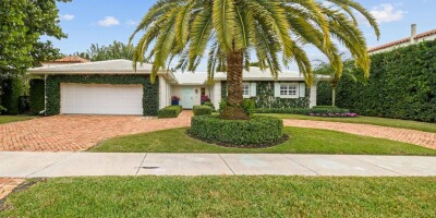 Villa for sale in West Palm Beach, Florida