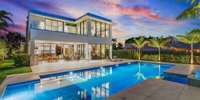 Villa for sale in Lantana, United States