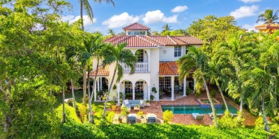 5 bedroom  Villa for sale in West Palm Beach, Florida