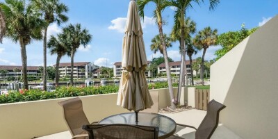 4 bedroom  Townhouse for sale in North Palm Beach, Florida