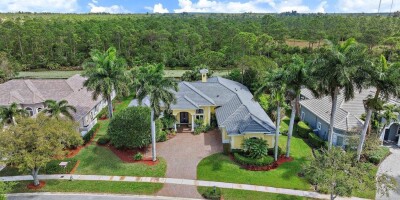 Villa for sale in West Palm Beach, Florida