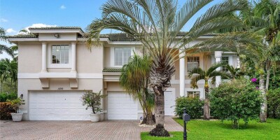 6 bedroom  Villa for sale in Wellington, Florida
