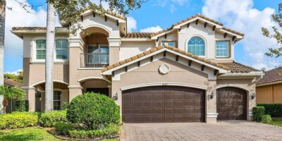 6 bedroom  Villa for sale in Boynton Beach, United States