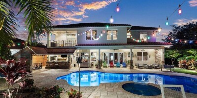 7 bedroom  Villa for sale in Lake Worth, Florida