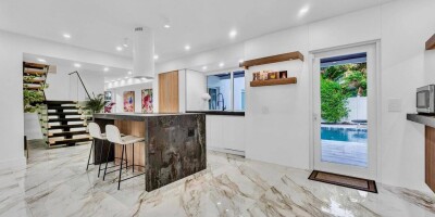 Villa for sale in Lauderdale by the sea, United States