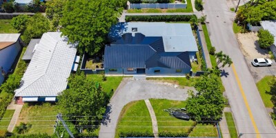 Villa for sale in Hollywood, United States