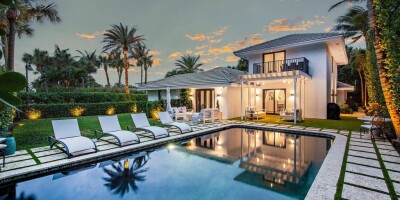 4 bedroom  Villa for sale in Palm Beach, Florida