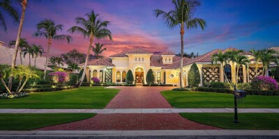 3 bedroom  Villa for sale in West Palm Beach, Florida