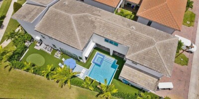 Villa for sale in Palm Beach Gardens, Florida