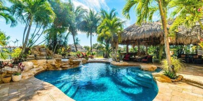 5 bedroom  Villa for sale in Lake Worth, United States