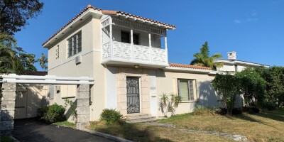 4 bedroom  Villa for sale in Miami Beach, Florida