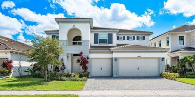 5 bedroom  Villa for sale in Lake Worth, Florida