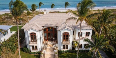 Villa for sale in Hutchinson Island South, Florida