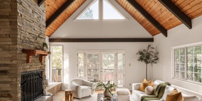 4 bedroom Detached House for sale in Topanga, United States