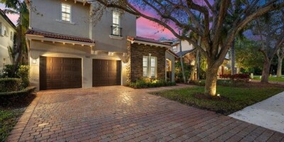 Villa for sale in Palm Beach Gardens, Florida
