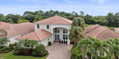 4 bedroom  Villa for sale in Palm Beach Gardens, United States