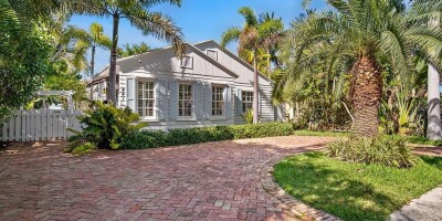 Villa for sale in West Palm Beach, Florida
