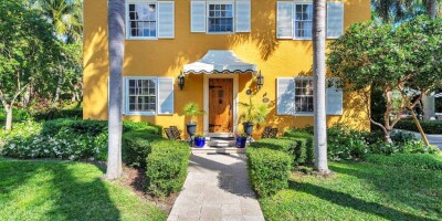 Villa for sale in West Palm Beach, Florida