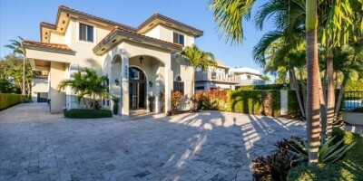 5 bedroom  Villa for sale in Miami, Florida