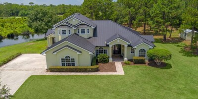 4 bedroom  Villa for sale in Palm City, Florida