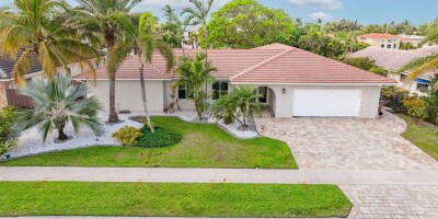 3 bedroom  Villa for sale in Deerfield Beach, United States