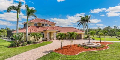 5 bedroom  Detached House for sale in Port Charlotte, United States